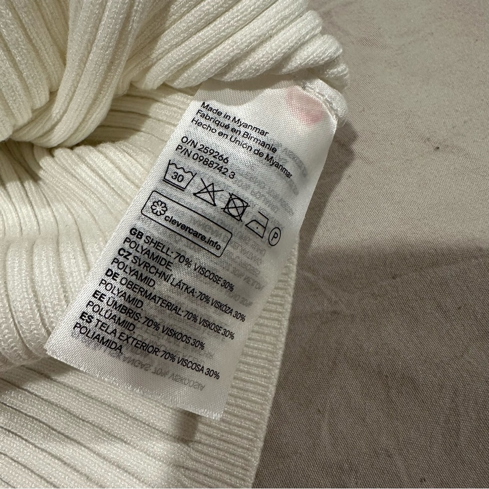 H&M Cream Ribbed Crop Top - Picture 3 of 4